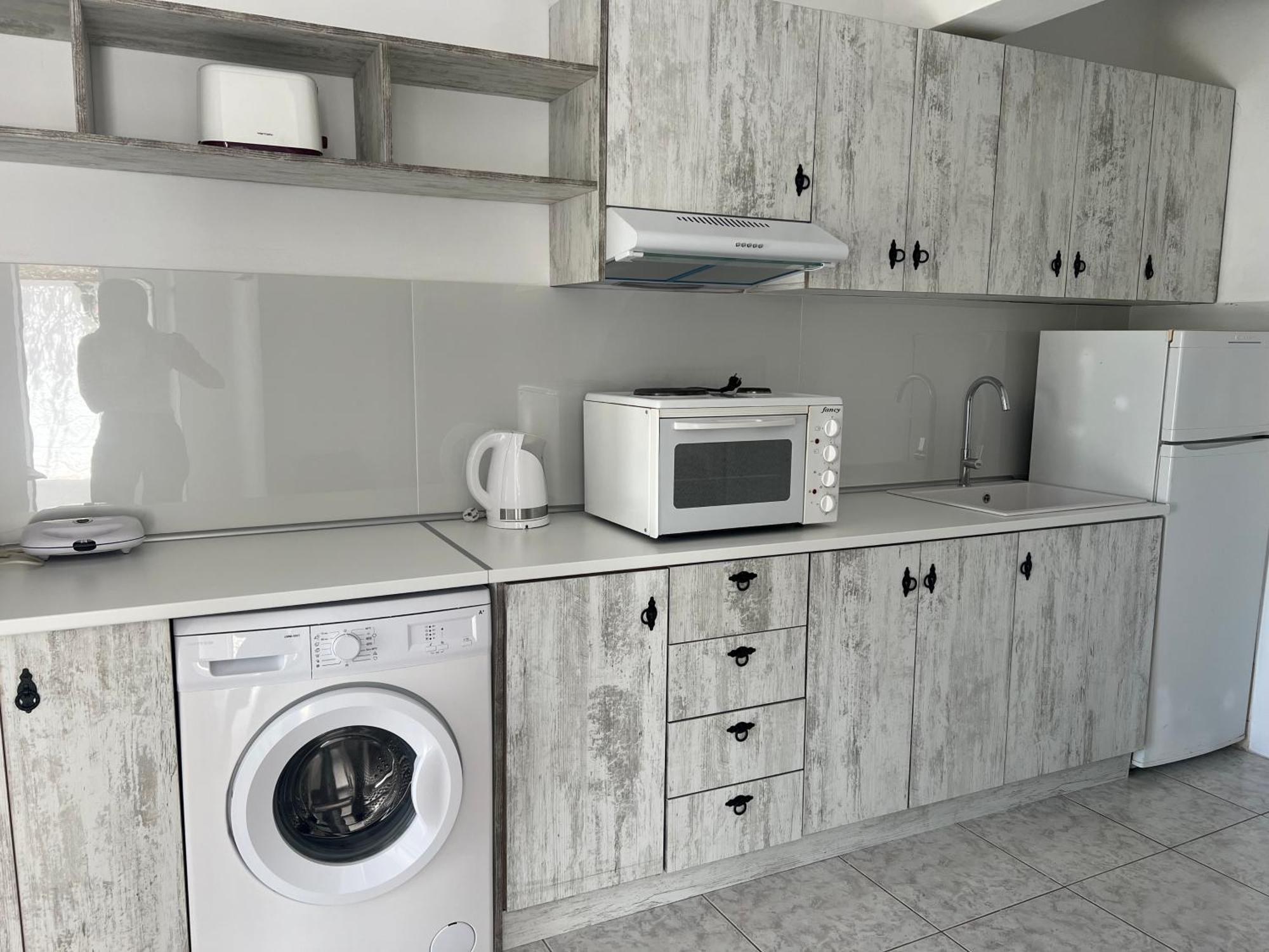 Nikos Studios Livadia  Ngoại thất bức ảnh