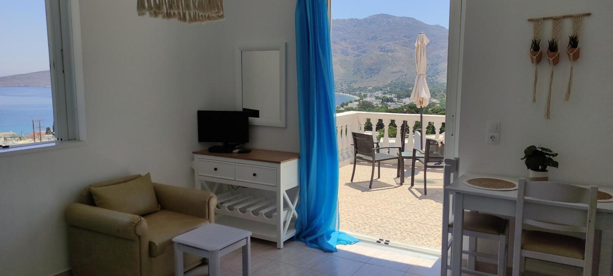 Nikos Studios Livadia  Phòng bức ảnh